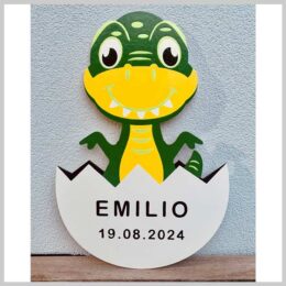 Geburtstafel-Dinosaurier---Kundenfoto-650x650